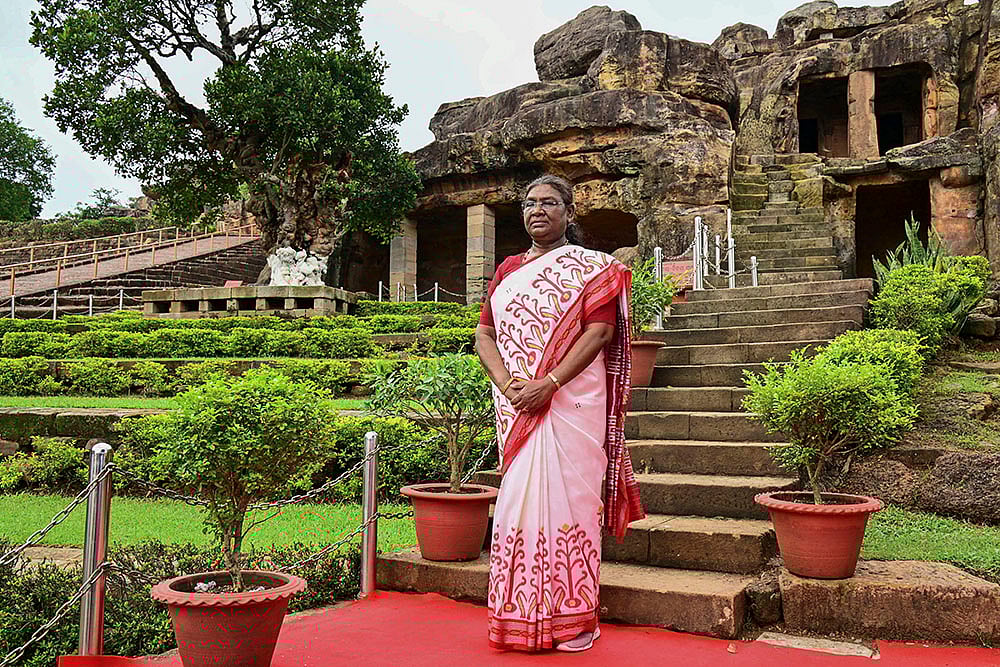 | Photo: PTI : President Murmu visits Udayagiri Caves